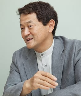 光井純（建築家）の写真