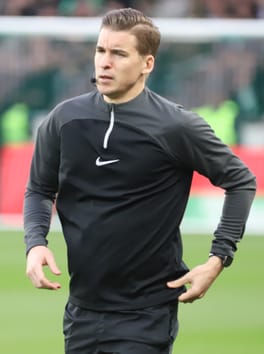フランソワ・レテキシエ（サッカー審判員）の写真