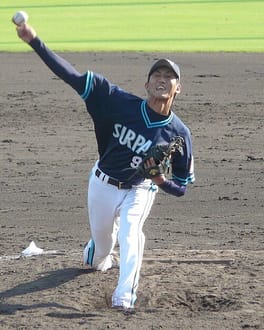 梶本達哉（野球選手）の写真