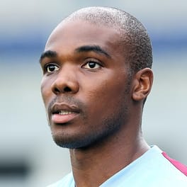 アンジェロ・オグボンナ(サッカー選手)の写真