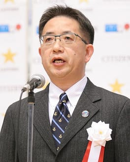 前原正浩（卓球選手）の写真