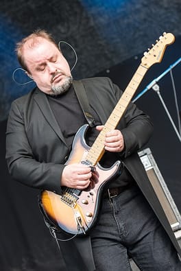 スティーブ・ロザリー（ギタリスト・ソングライター）の写真