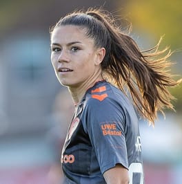 フィオン・アリス・モーガン（サッカー選手）の写真