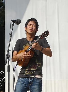 ジェイク・シマブクロ（作曲家・ギタリスト）の写真