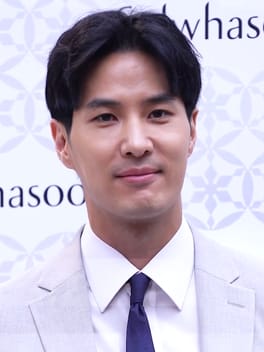 キム・ジソク（映画俳優・俳優）の写真