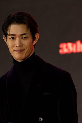 宮沢氷魚(俳優・モデル)の写真