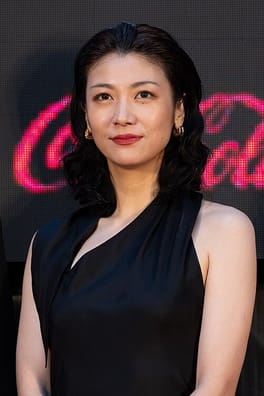 瀧内公美（俳優）の写真