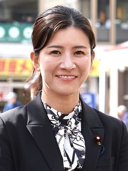吉川里奈（看護師・保健師）の写真