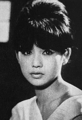 加賀まりこ(俳優・タレント)の写真