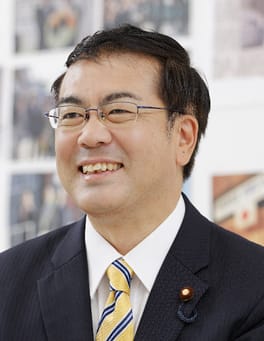安藤裕（政治家・税理士）の写真