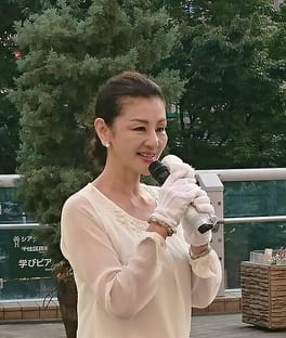 石井苗子(俳優・看護師)の写真