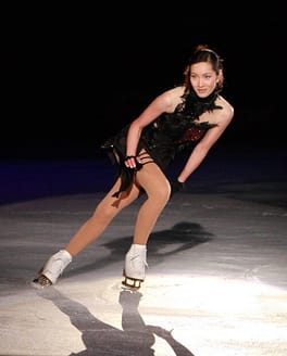 荒川静香(フィギュアスケート選手・フィギュアスケート振付師)の写真