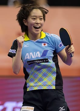 石川佳純(卓球選手)の写真