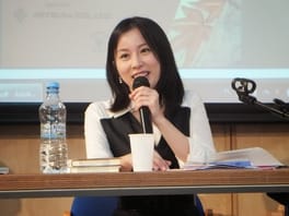 綿矢りさ(著作家・小説家)の写真