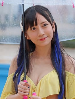 七沢みあ（ポルノ俳優・AV女優）の写真