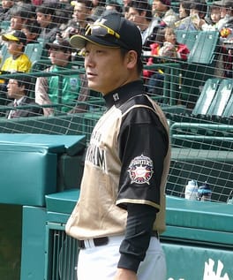 中嶋聡(野球選手)の写真