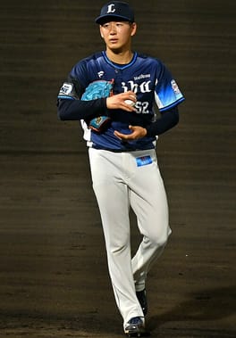 篠原響（プロ野球選手）の写真