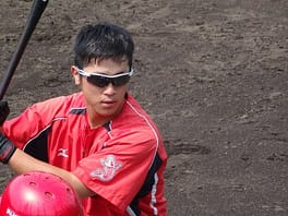 上本崇司（野球選手）の写真