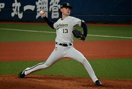 寺西成騎(野球選手)の写真
