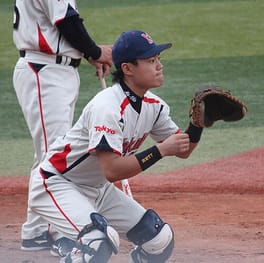 中村悠平（プロ野球選手）の写真