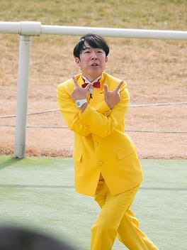 ダンディ坂野(お笑いタレント)の写真