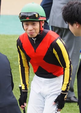 池添謙一（騎手）の写真