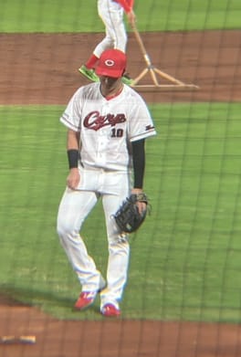 佐々木泰（野球選手）の写真