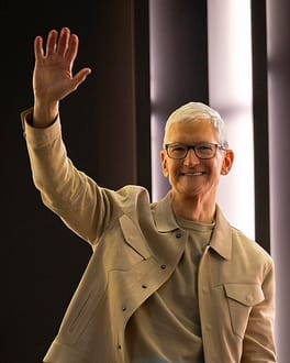 Photo of Tim Cook