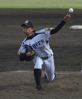 島本浩也（野球選手）の写真