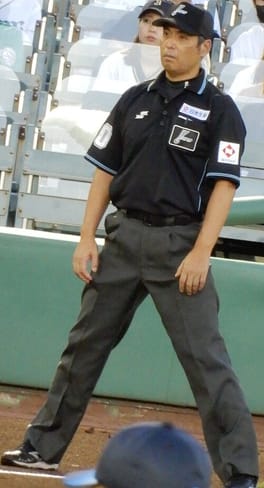 白井一行（野球審判員）の写真