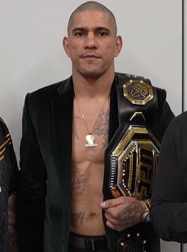 Photo of Alex Pereira
