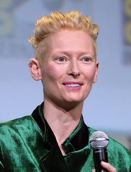ティルダ・スウィントン（俳優・声優）の写真