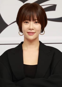Photo of Hwang Jung-eum