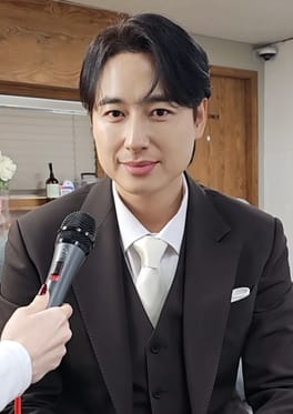 Photo of Lee Ji-hoon