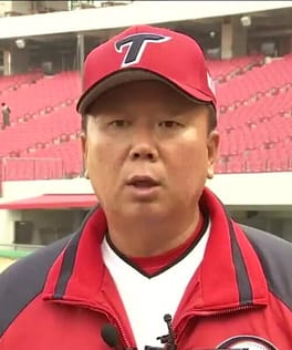 Photo of Sun Dong-yol