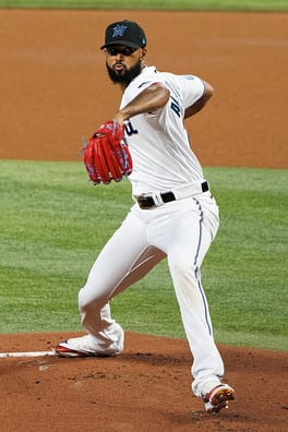 Photo of Sandy Alcántara