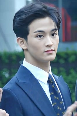 Photo of Mark Lee