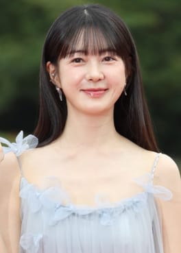 Photo of Lee Yo-won