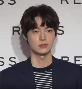 Photo of Ahn Jae-hyun