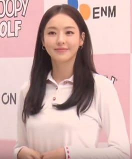 Photo of Lee Da-hee