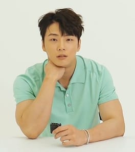 Photo of Yoon Shi-yoon