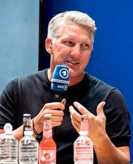 バスティアン・シュヴァインシュタイガー（サッカー選手）の写真