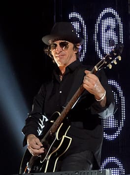Photo of Izzy Stradlin