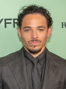 アンソニー・ラモス（俳優・歌手）の写真