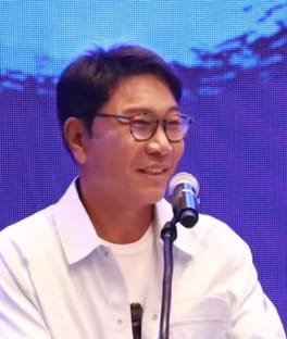 Photo of Lee Soo-man