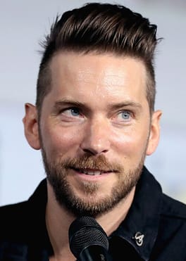 トロイ・ベイカー（俳優・テレビ俳優）の写真