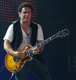Photo of Neal Schon