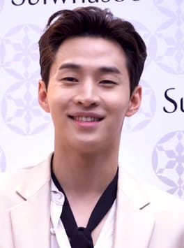 Photo of Henry Lau