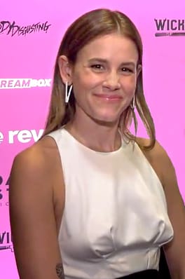 Photo of Sosie Bacon