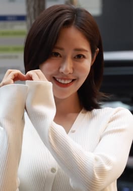 Photo of Shin Seul-ki
